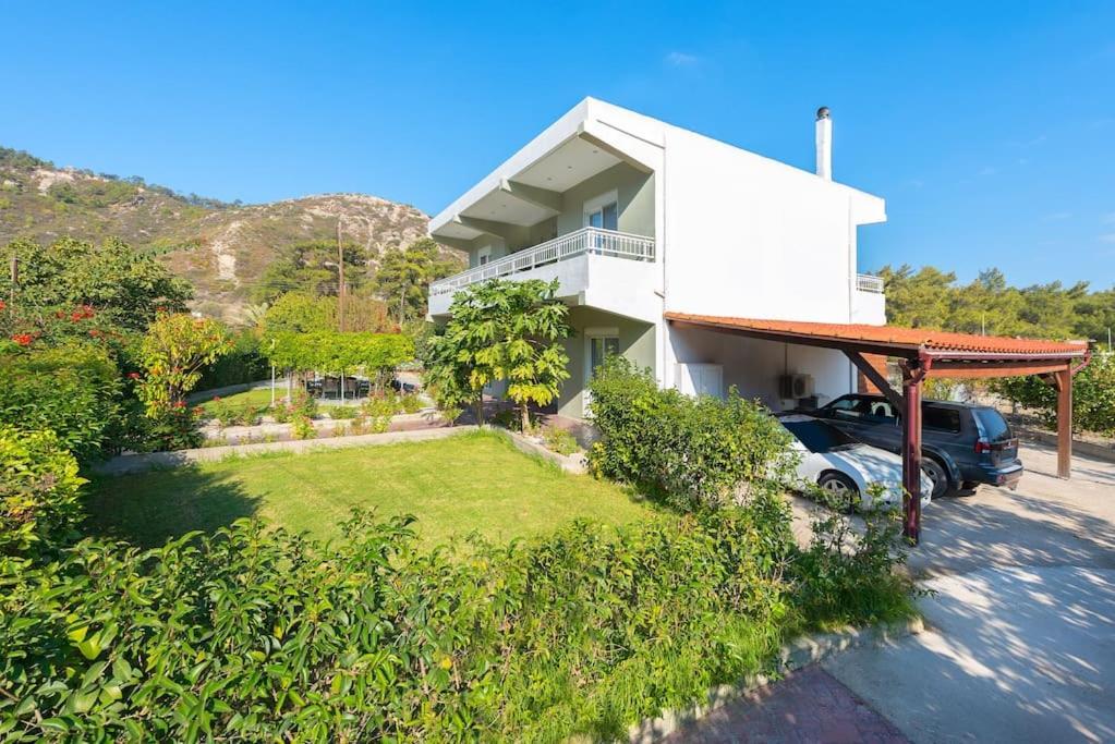 Greek Style Ground Floor Apartment & Pool Ialisos Exterior foto